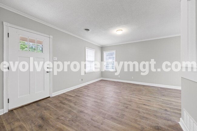 Foto del edificio - 7702 Marvin Rd