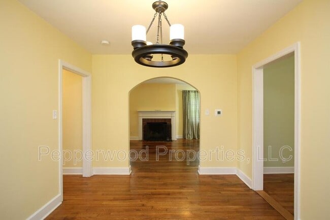 Foto del edificio - 111 Timothy St