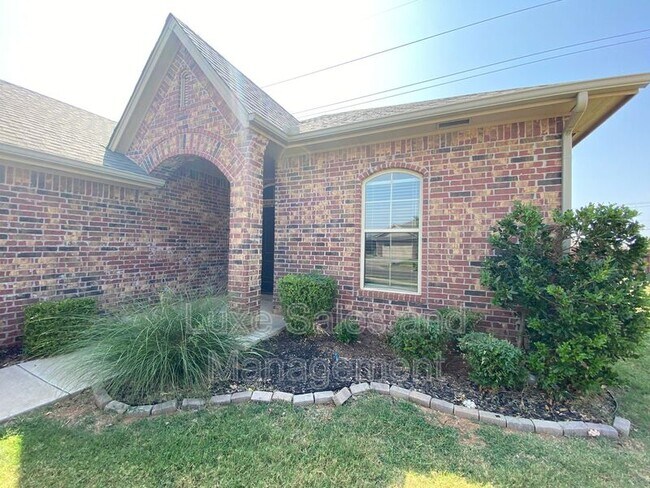 Foto del edificio - 2408 NW 193rd St