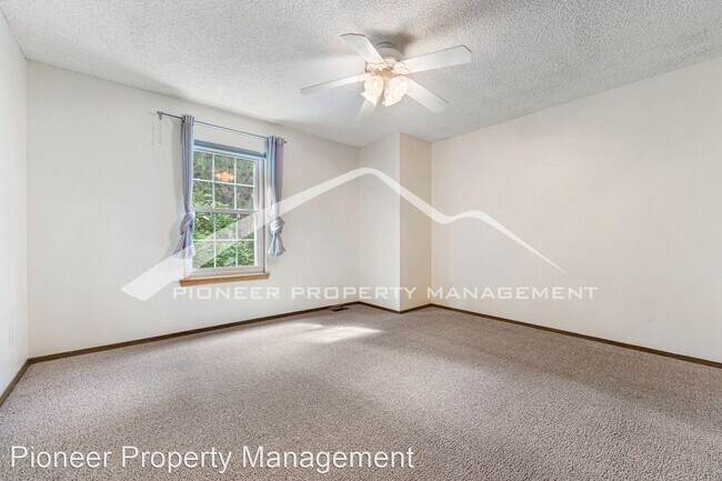 Foto del edificio - 2 br, 1.5 bath House - 9742 W Cornell Pl