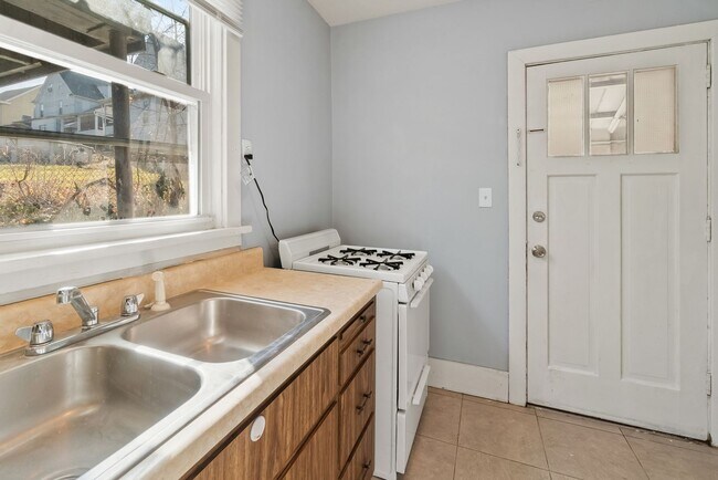 Foto del edificio - 416 First St_BT