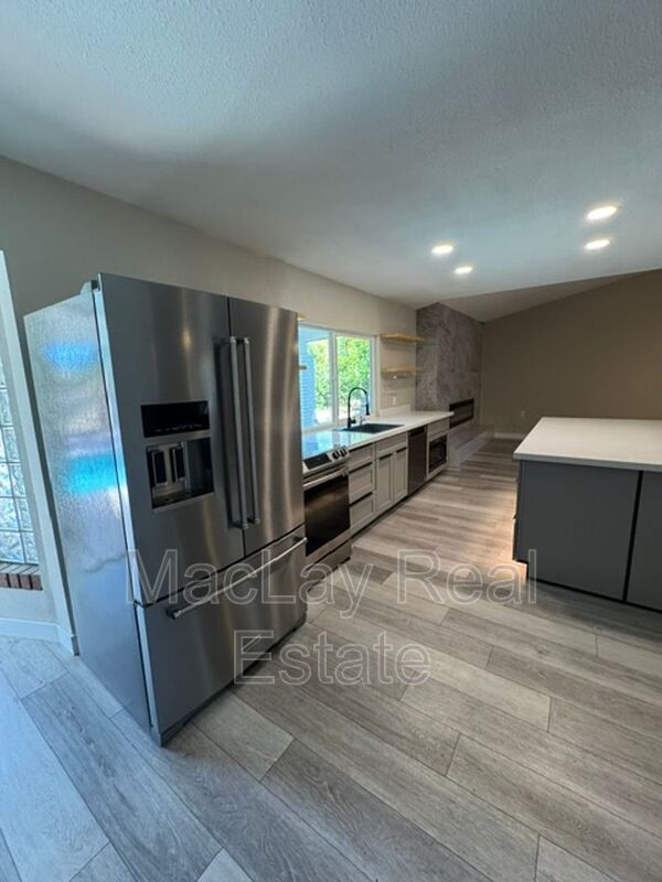 Foto del edificio - 4634 W Wagoner Rd