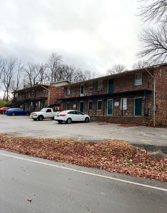 Primary Photo - Knoxville 37920 - 2 bedroom, 1 bath Apartm...