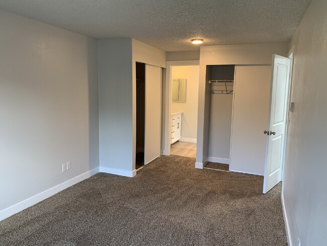 Photo - Townhome Available for Move-In!