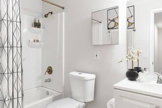 Building Photo - 39th Avenue