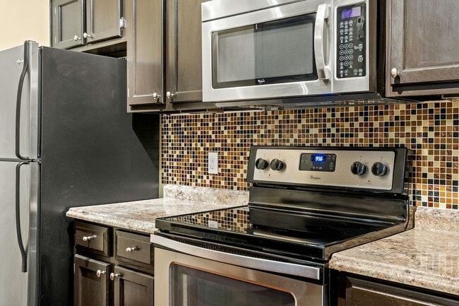 Foto del edificio - 4530 Village Ct