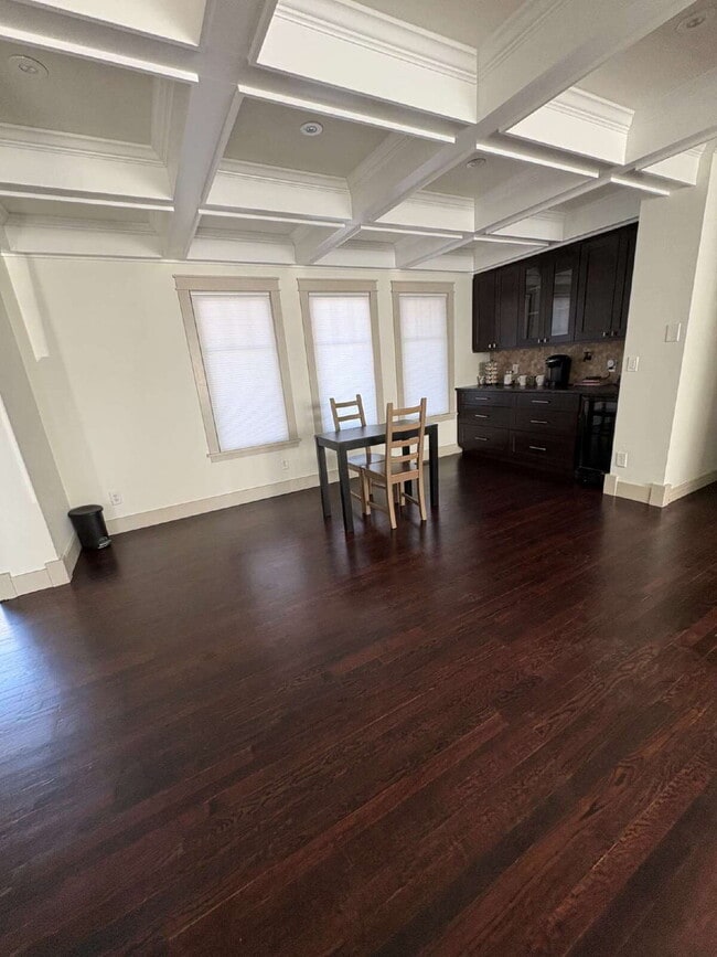 Building Photo - Old North End - Monroe