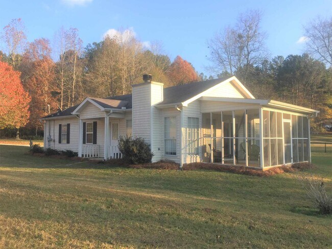 Building Photo - 225 E River Bend Dr
