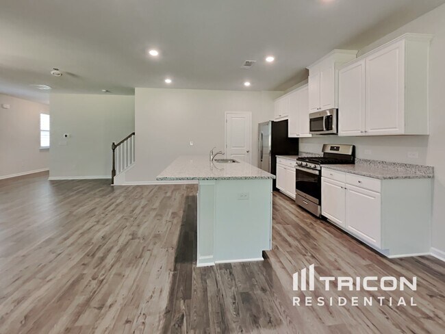 Foto del edificio - 156 Chapelcrest Ln
