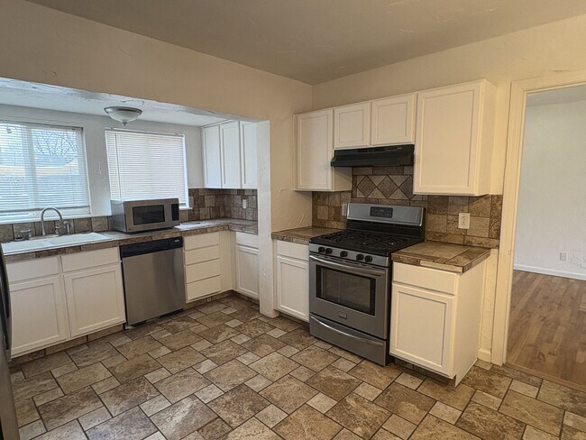 Foto del edificio - 3313 25th St