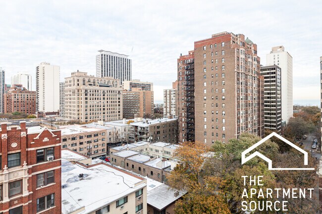 Photo - 445 W Wellington Ave Apartment