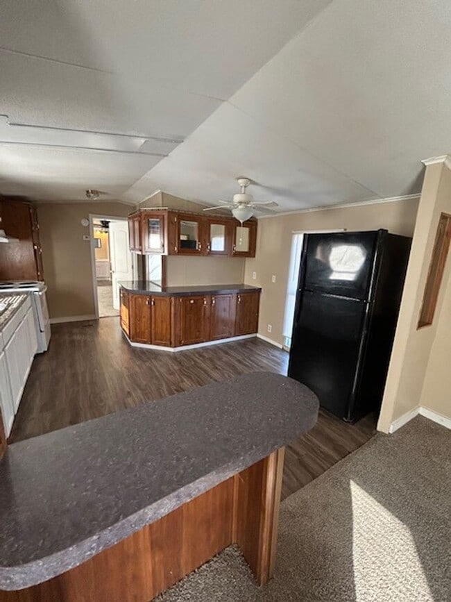 Building Photo - 2Bedroom 2Bath Mobile home