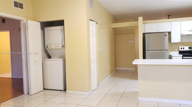 Building Photo - 6940 NW 179th St