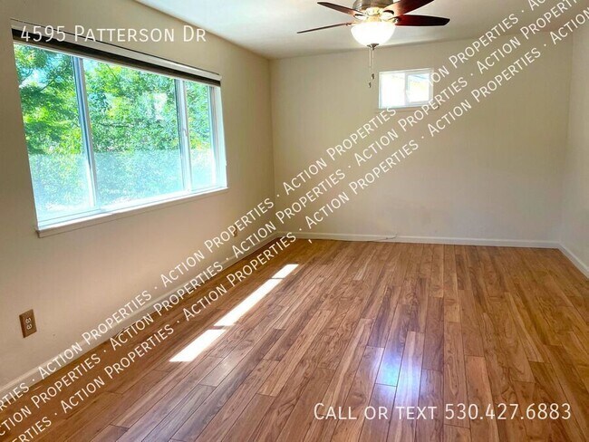 Foto del edificio - 4595 Patterson Dr