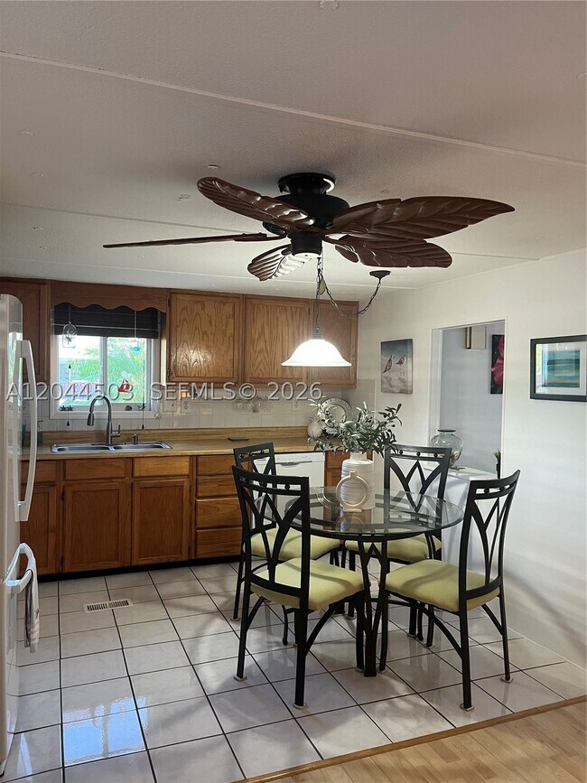 Foto del edificio - 5125 SW 26th St