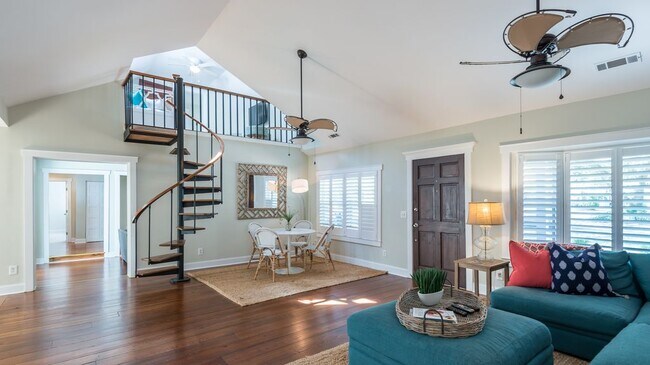 Foto del edificio - 2100 Waterway Blvd