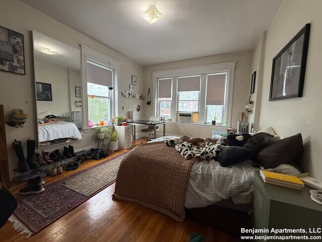 Foto del edificio - 124 Wood Ave