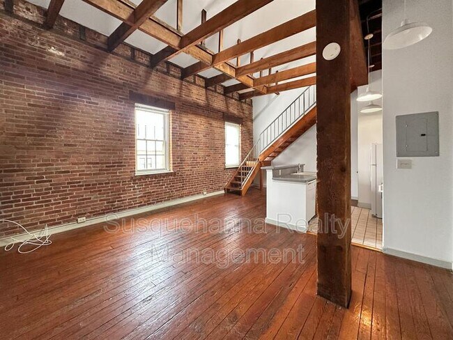 Foto del edificio - 402 W Frederick St