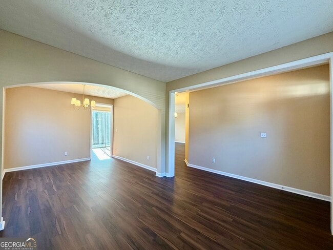 Foto del edificio - 320 Alderman Trace SW
