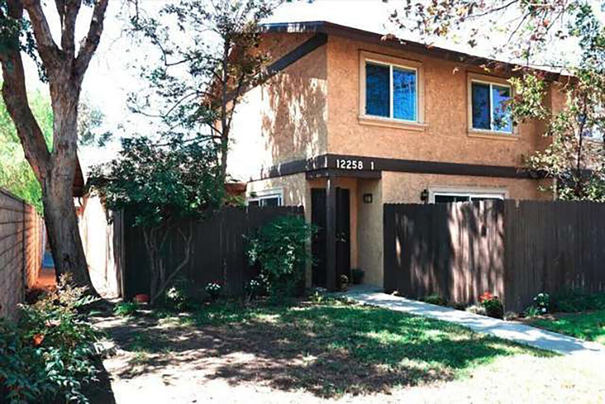Primary Photo - 12258 Runnymede St