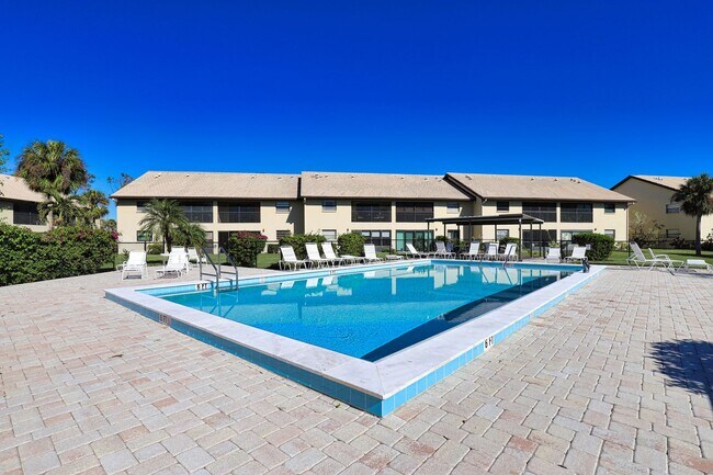 Foto del edificio - Seasonal Short-term 2-Bedroom 2-Bathroonm Condo located at Mission Lakes!