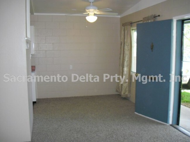 Building Photo - 5610 47th Ave