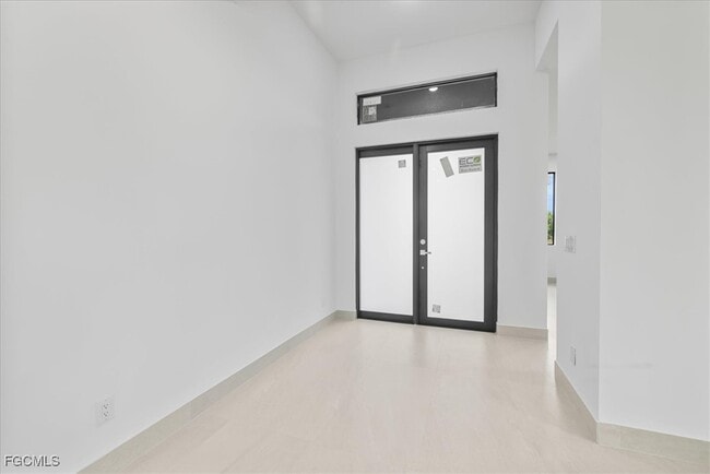 Building Photo - 4333 NW 33rd Ln