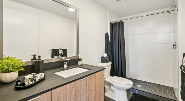 Foto del edificio - 942 E 26th St