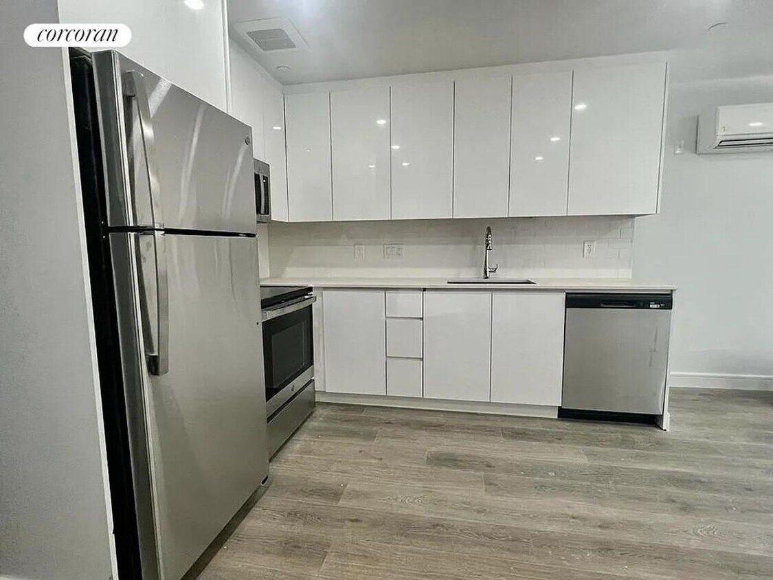 Foto principal - 155 Withers St