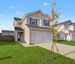 Building Photo - 248 Buckingham Dr