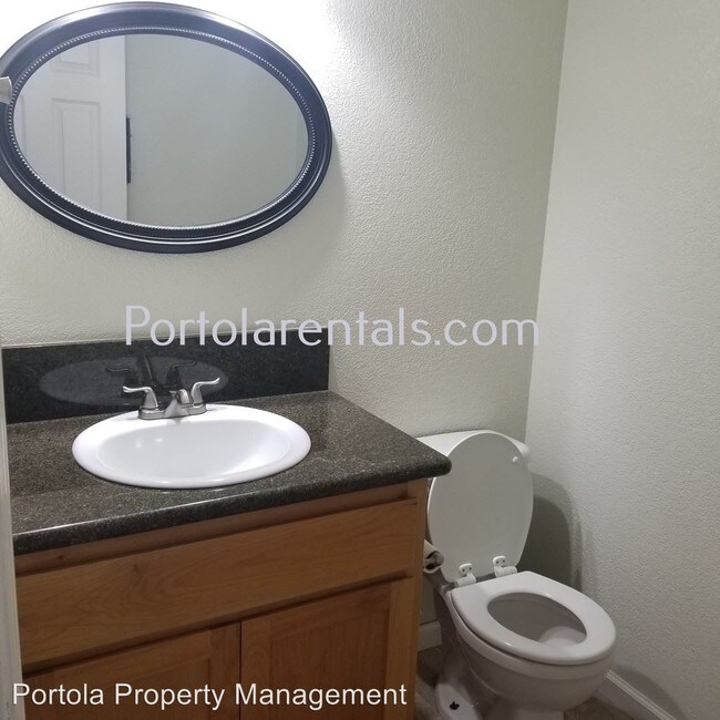 3 br, 1.5 bath House 4243 Topsail Ct. House Rental in Soquel, CA