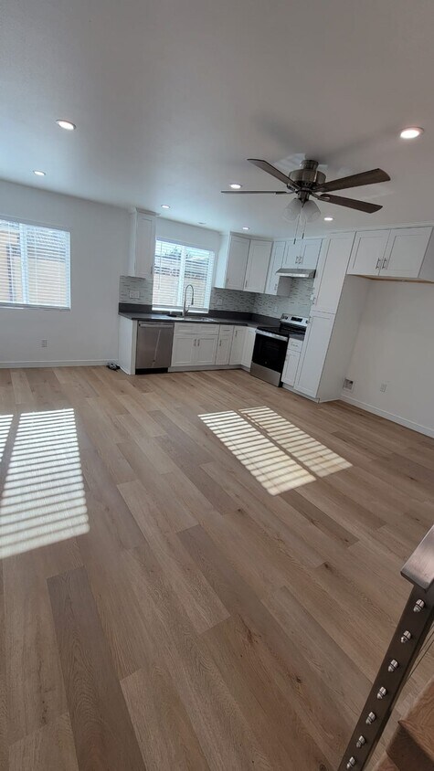 Foto principal - 13713 Crewe St