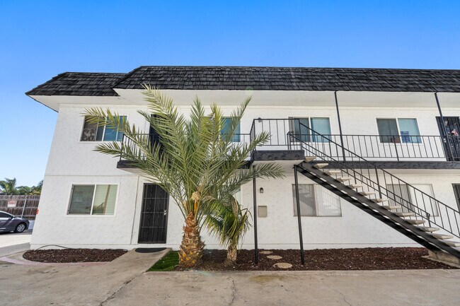 Building Photo - 1225 3rd Ave