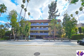 Building Photo - 382 E California Blvd