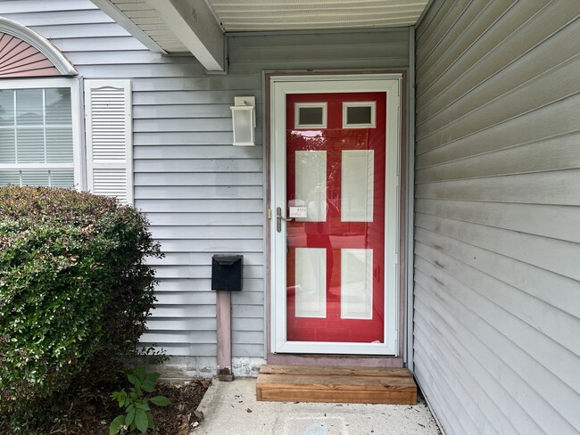 Photo - 9251 Hickory St (Norfolk, VA) House