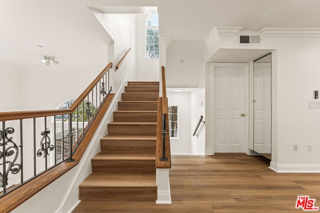 Foto del edificio - 11738 Valley View Ave