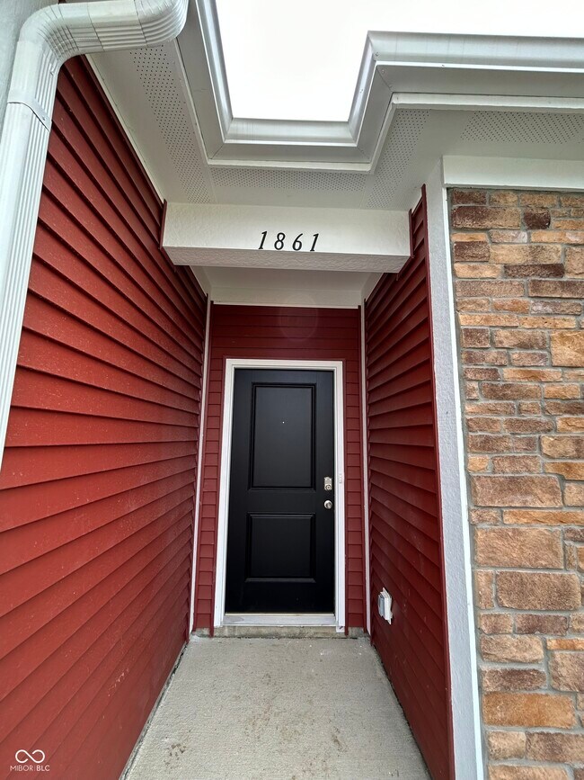 Foto del edificio - 1861 Fairmount Dr