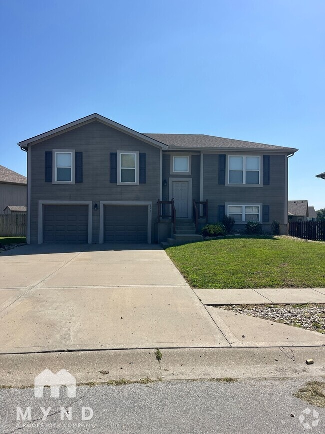 Building Photo - 1505 Clear Creek Dr