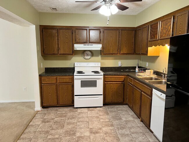 Foto del edificio - Courthouse Green townhome
