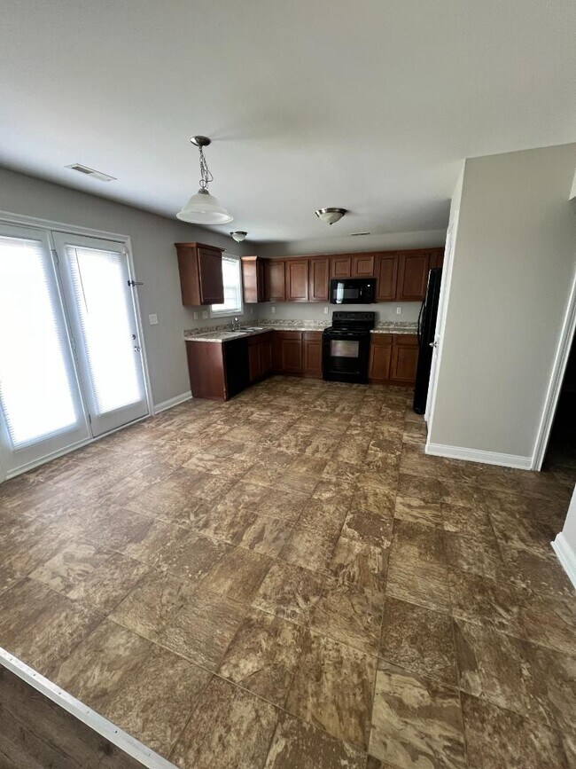 Foto del edificio - 941 Dawson Creek Way