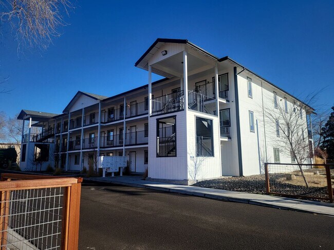 Foto del interior - 401 Linden St