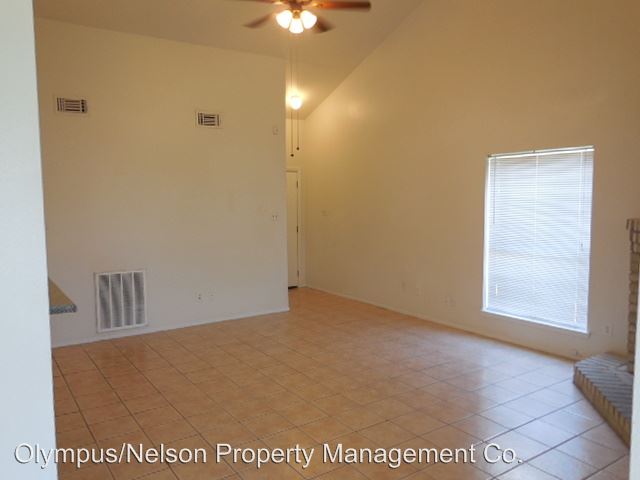 Building Photo - 16150 Corsair Rd