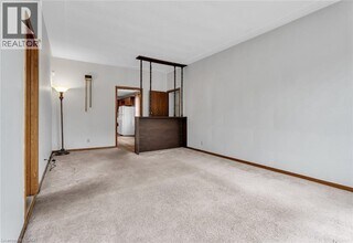 Building Photo - 162 East St