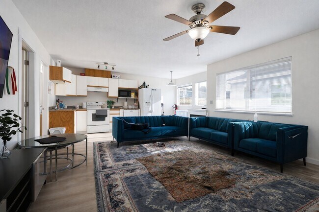 Photo du bâtiment - 34660-34666 6 Ave