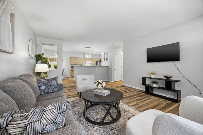 Foto del edificio - 8232 Concord Ln