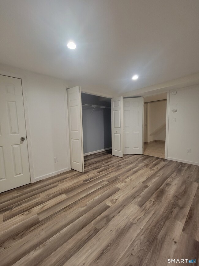 Building Photo - 63 Boyer St