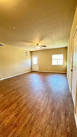 Foto principal - 502 E Hazelwood St