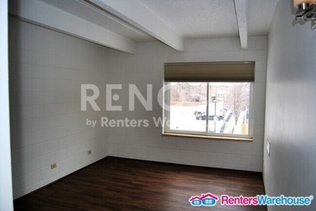 Building Photo - Beautiful 1 Bed 1 Bath in Capitol Hill (Water/sewer and Trash Utilities Included!)