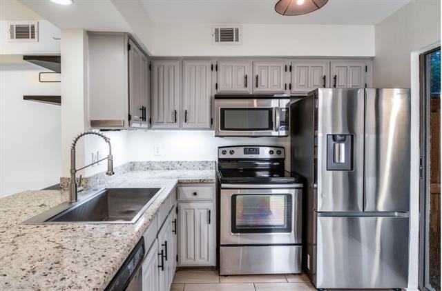 Foto principal - 5626 Preston Oaks Rd