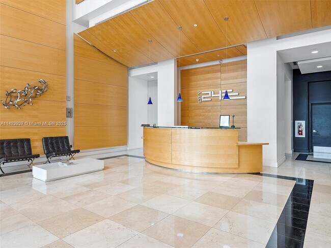 Foto del edificio - 350 NE 24th St